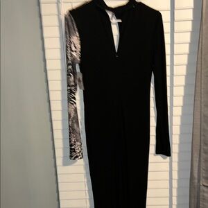 Chic Black and White Long Sleeve Dress